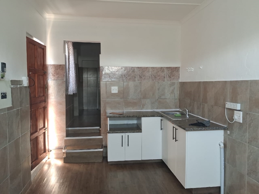 1 Bedroom Property for Sale in Quigney Eastern Cape
